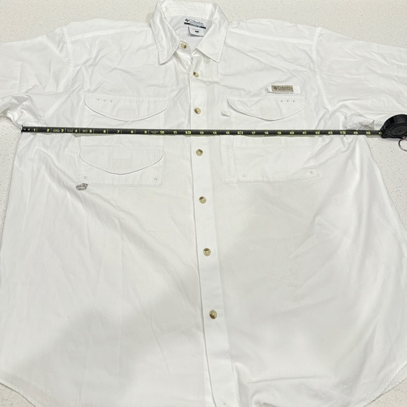 Columbia Men's White Short Sleeve Shirt - Picture 4 of 9